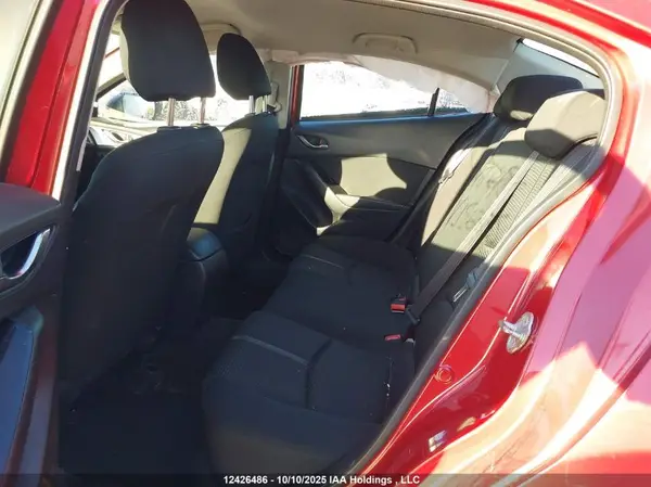 JM1BN1V76J1156335 2018 MAZDA 3 - Image 8