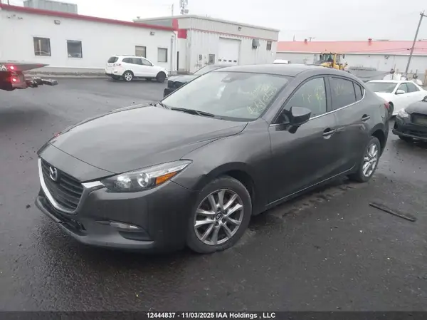 JM1BN1V76J1162636 2018 MAZDA 3 - Image 2