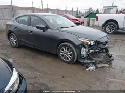 JM1BN1V76J1173796 2018 MAZDA 3