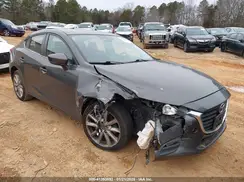 JM1BN1V77H1101001 2017 MAZDA 3