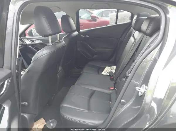 JM1BN1V77H1102312 2017 MAZDA 3 - Image 8
