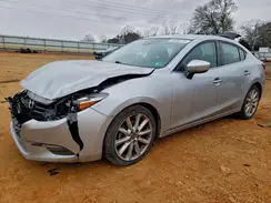 JM1BN1V77H1104318 2017 MAZDA 3
