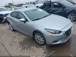 JM1BN1V77H1106070 2017 MAZDA 3