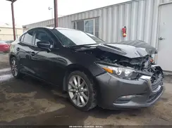 JM1BN1V77H1107073 2017 MAZDA 3