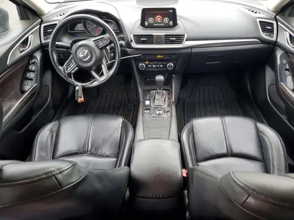 JM1BN1V77H1109647 2017 MAZDA 3 - Image 8