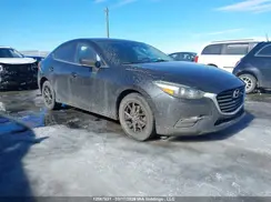 JM1BN1V77J1174133 2018 MAZDA 3