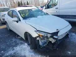 JM1BN1V77J1181941 2018 MAZDA 3