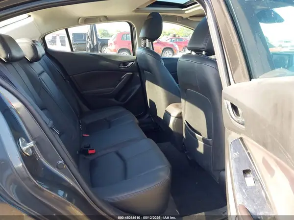 JM1BN1V78H1101590 2017 MAZDA 3 - Image 8