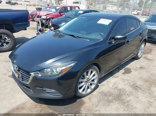 JM1BN1V78H1102366 2017 MAZDA 3 - Image 2