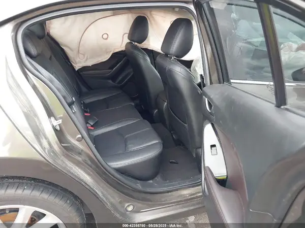 JM1BN1V78H1105865 2017 MAZDA 3 - Image 8