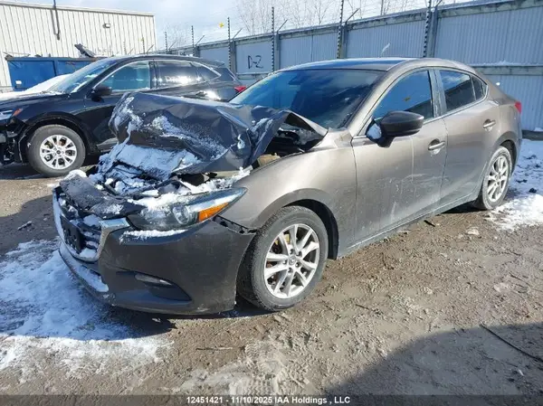 JM1BN1V78H1108412 2017 MAZDA 3 - Image 2