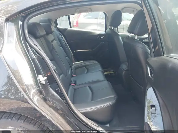 JM1BN1V79H1105650 2017 MAZDA 3 - Image 8