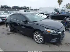 JM1BN1V79H1110072 2017 MAZDA 3