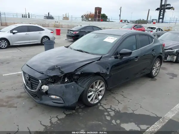 JM1BN1V79H1110072 2017 MAZDA 3 - Image 2