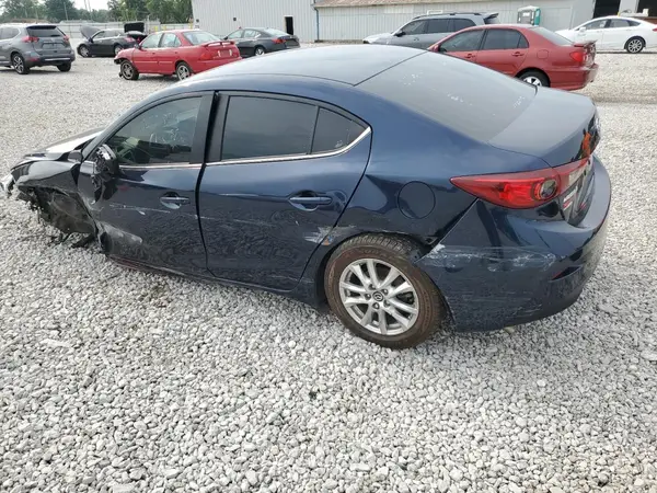 JM1BN1V79J1174845 2018 MAZDA 3 - Image 2