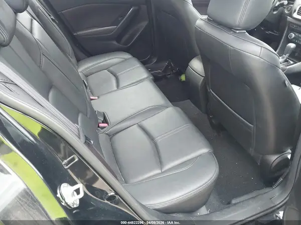 JM1BN1V7XH1105933 2017 MAZDA 3 - Image 8