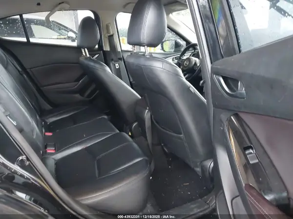 JM1BN1V7XH1106788 2017 MAZDA 3 - Image 8