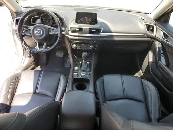 JM1BN1V7XH1120173 2017 MAZDA 3 - Image 8