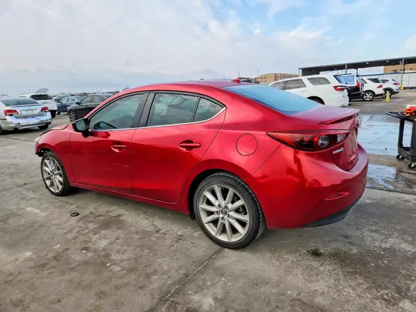 JM1BN1W30H1144798 2017 MAZDA 3 - Image 2