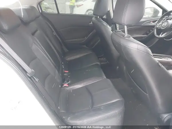 JM1BN1W30H1152562 2017 MAZDA 3 - Image 8