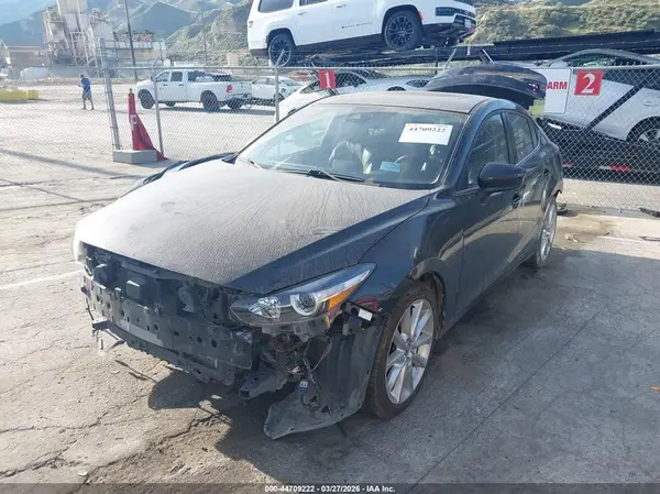 JM1BN1W31H1122907 2017 MAZDA 3 - Image 2