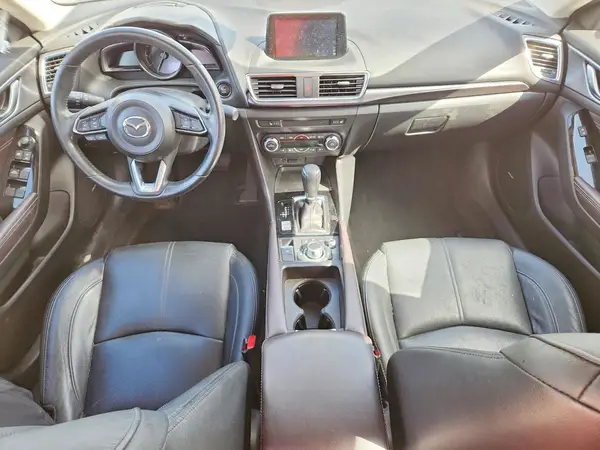 JM1BN1W31H1126391 2017 MAZDA 3 - Image 8