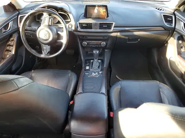 JM1BN1W31H1129646 2017 MAZDA 3 - Image 8