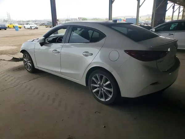 JM1BN1W31H1144924 2017 MAZDA 3 - Image 2