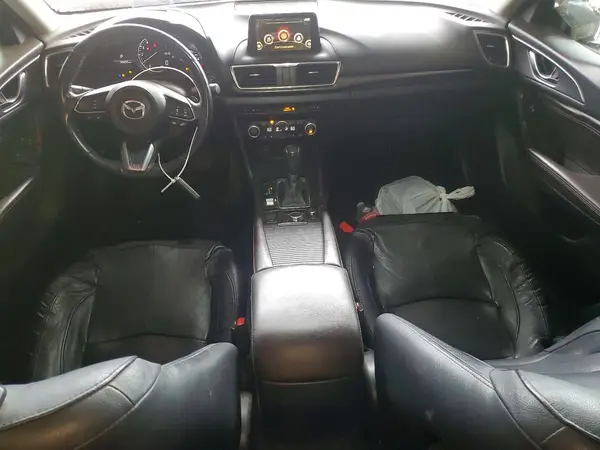 JM1BN1W31H1144924 2017 MAZDA 3 - Image 8