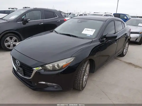 JM1BN1W32H1123919 2017 MAZDA 3 - Image 2