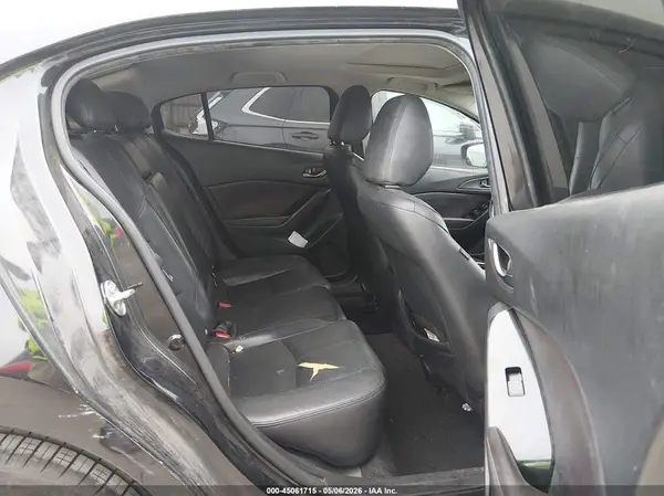 JM1BN1W32H1123919 2017 MAZDA 3 - Image 8