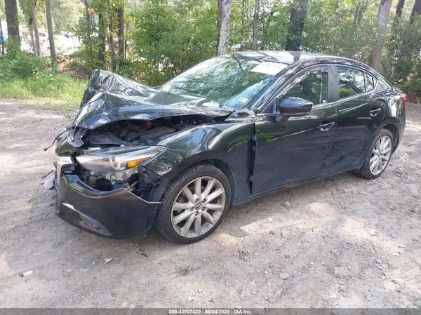 JM1BN1W32H1138971 2017 MAZDA 3 - Image 2