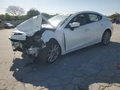 JM1BN1W32H1143992 2017 MAZDA 3
