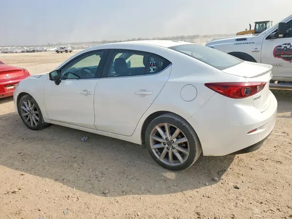 JM1BN1W33H1130815 2017 MAZDA 3 - Image 2