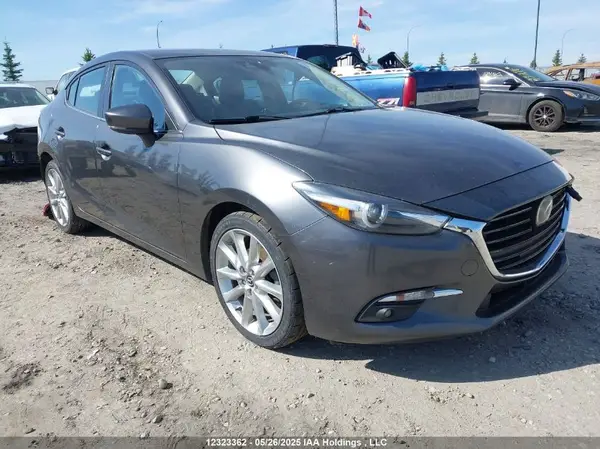 JM1BN1W33H1147520 2017 MAZDA 3 - Image 1