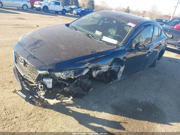 JM1BN1W34H1132170 2017 MAZDA 3 - Image 2