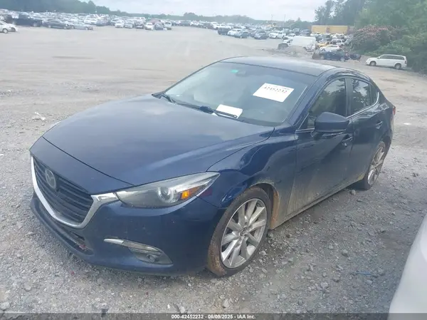 JM1BN1W34H1142486 2017 MAZDA 3 - Image 2