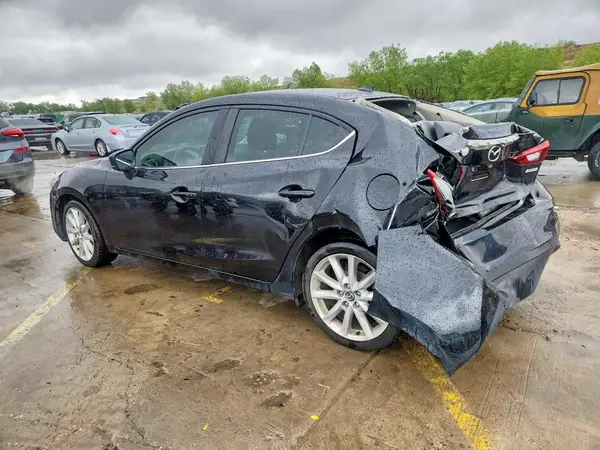 JM1BN1W34H1146215 2017 MAZDA 3 - Image 2