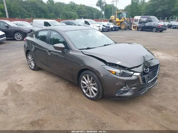 JM1BN1W35H1104636 2017 MAZDA 3 - Image 1