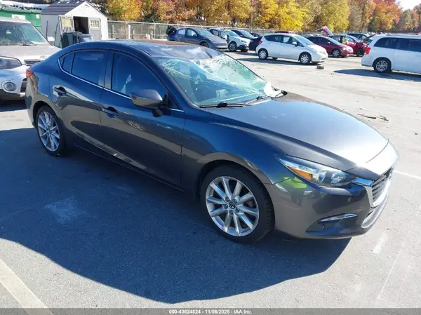 JM1BN1W35H1104877 2017 MAZDA 3 - Image 1