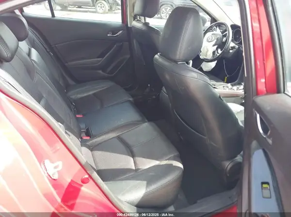 JM1BN1W36H1123938 2017 MAZDA 3 - Image 8
