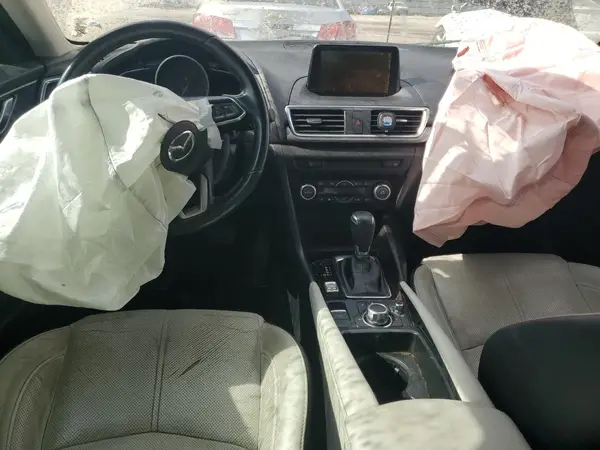 JM1BN1W36H1127777 2017 MAZDA 3 - Image 8