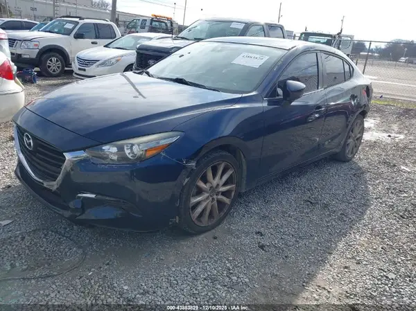 JM1BN1W38H1102718 2017 MAZDA 3 - Image 2