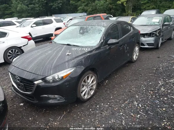 JM1BN1W38H1115307 2017 MAZDA 3 - Image 2