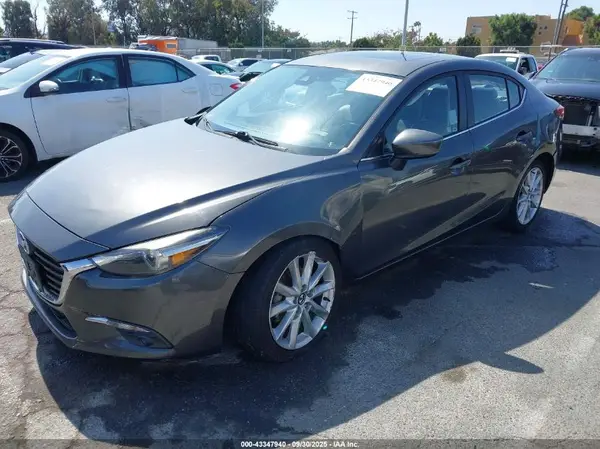 JM1BN1W39H1129507 2017 MAZDA 3 - Image 2