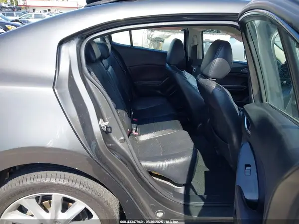 JM1BN1W39H1129507 2017 MAZDA 3 - Image 8