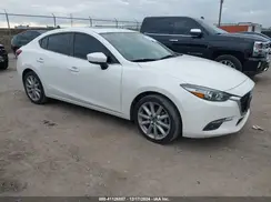 JM1BN1W3XH1117530 2017 MAZDA 3