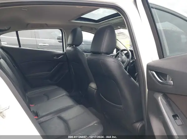 JM1BN1W3XH1117530 2017 MAZDA 3 - Image 8