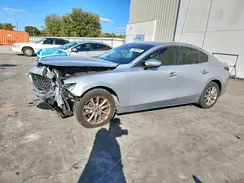 JM1BPAA70M1330601 2021 MAZDA 3