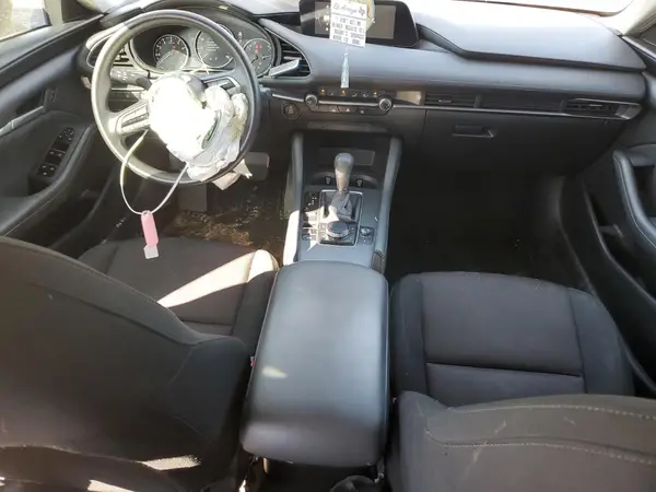 JM1BPAA73M1328390 2021 MAZDA 3 - Image 8